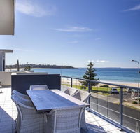 Beachfront Apartment 10 - NT Tourism