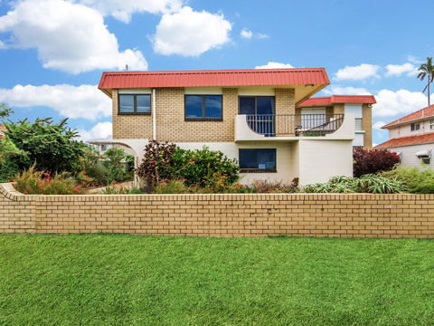 Beachfront Apt With Private Pool - Accommodation NT 0