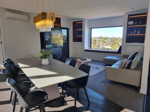 RESIDENTIAL 4 BEDROOM House - Accommodation NT 0