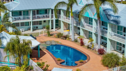 Reef Adventureland Motor Inn - Accommodation NT 3