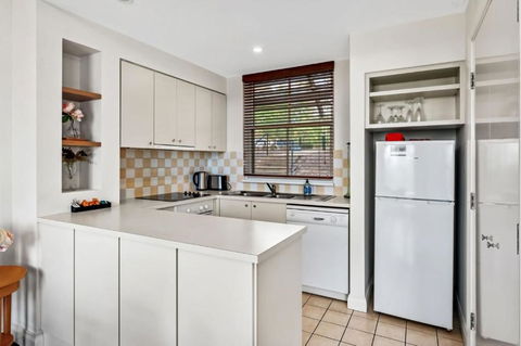 Refreshing Valley Escape - Accommodation NT 3