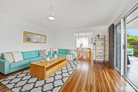 RELAX @48 CLOSE TO BEACH Sleeps 7 - Accommodation NT 2
