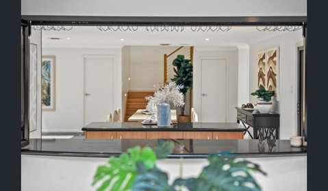 Relax On The Spacious Balcony And Soak In The Picturesque Views - Accommodation NT 2