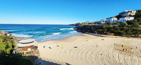Relaxed Coastal Living With Fantastic Sea Views - Accommodation NT 3