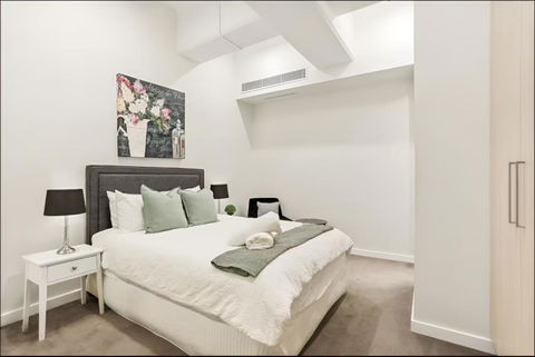 Renovated Warehouse Conversion In Heart Of Sydney - Accommodation NT 3