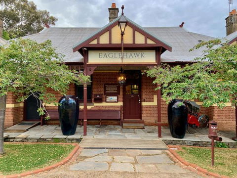 Rent Your Own Historic Hotel For Holidays & Events - NT Tourism 0