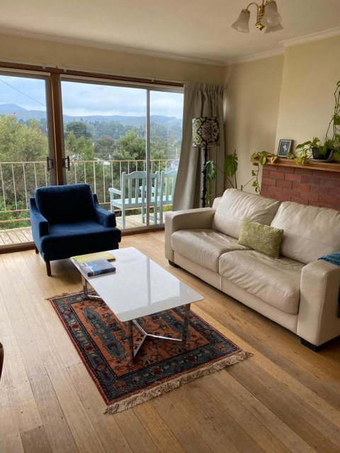 Retro Apartment Cornelian Bay - Water Views - Accommodation NT 0