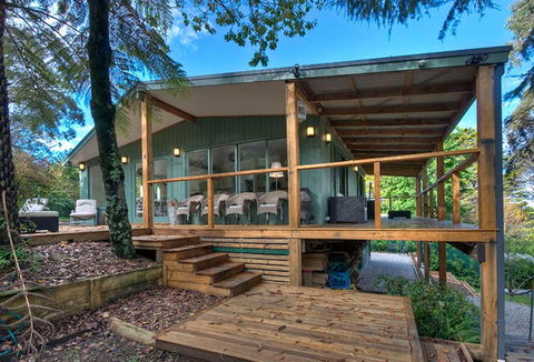 Ribbon Gum Lodge - NT Tourism 0