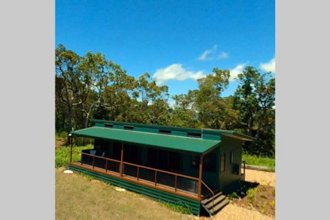 Ridge Cabin - Stunning Views - 5km From Neighbours - Accommodation NT 0