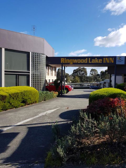 Ringwood Lake Inn - Accommodation NT 0