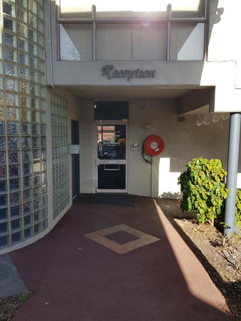 Ringwood Lake Inn - Accommodation NT 3