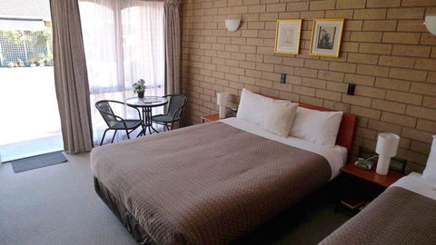 Rippleside Park Motor Inn - NT Tourism 2