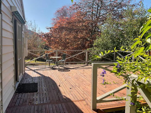 Rivendell Cottage - Accommodation NT 3