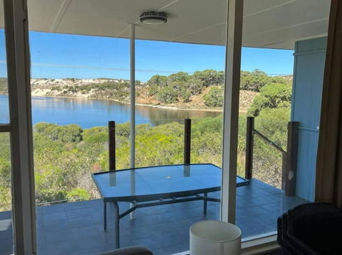 River Panorama Beach House - Accommodation NT 3