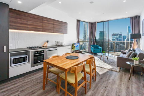 River-View Unit With Rooftop Pool Near Museums - Accommodation NT 1