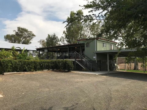 Riverside Farm Retreat - Accommodation NT 2