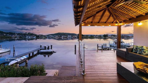 Riverside Retreat - Absolute Waterfront - NT Tourism 0