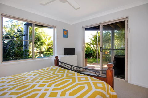 Riverside Views Hawks Nest - Accommodation NT 2