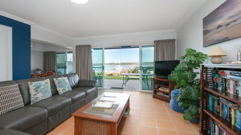 Riverview Apartment 2 Block 2 - Accommodation NT 3
