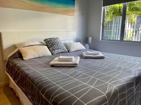 Relax At Trinity Beach Getaway, Blue Lagoon, Trinity Beach - Accommodation NT 0