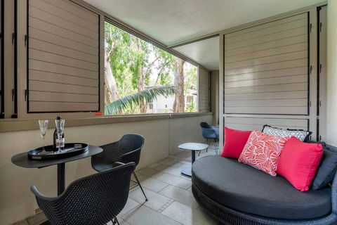 Rose At Temple Palm Cove - A Poolside Paradise - Accommodation NT 2
