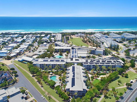 Salt&Pepper Sanctuary - Plunge Pool Resort Apartment By UHoliday - 2BR, 1BR And Studio Hotel Room Configurations Available - Accommodation NT 0