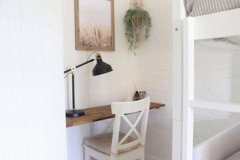 Rustic Chic 200 Metres From CBD - Accommodation NT 2