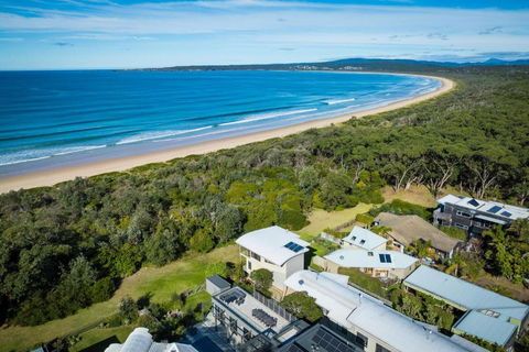 Rolling Waves 3 - Beach Access & Pet Friendly! - Accommodation NT 0