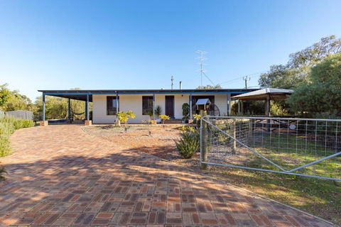Roo With A View By Swan Bnb Management - NT Tourism 3