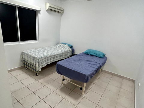Room In City With Kittens! - Accommodation NT 1