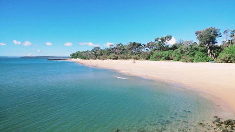 Rosalynda- Luxury Beachfront 3 BR Townhouse - Accommodation NT 2