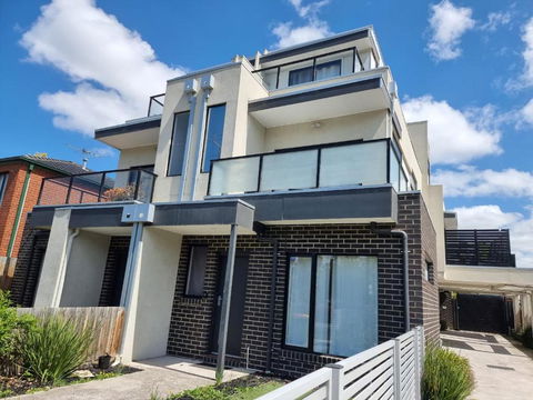 Rosie Townhouse In Prime Location Close To CBD - Accommodation NT 0