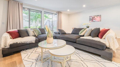 Rousehill 4Br House Close To Train&Shopping&Parks - Accommodation NT 2