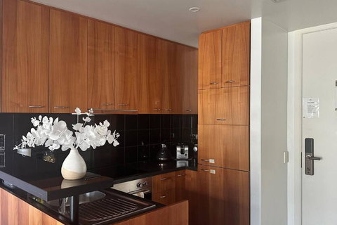 Royal Garden Residence - Accommodation NT 2