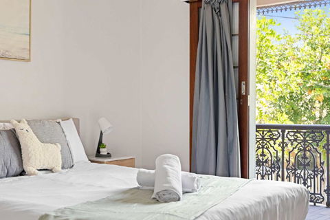 Rustic Queen Room In Glebe - Next To USYD - Shared Bathroom - Accommodation NT 1