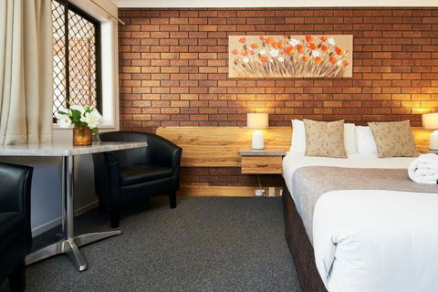 Ruthven Street Motor Inn - NT Tourism 2