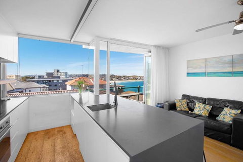 S16S - Bondi Vistas - Accommodation NT 0