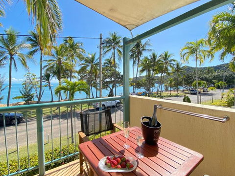 Sails On Horseshoe Apartment 4 - Accommodation NT 2