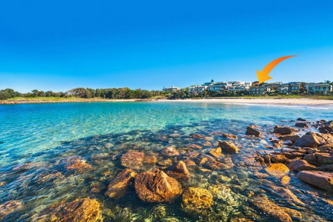 Sails On The Beachfront - Exclusive Seaside Home - Accommodation NT 1