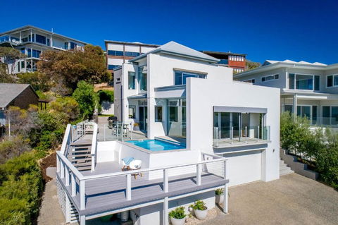 Salty Kiss I Private Properties - Accommodation NT 1