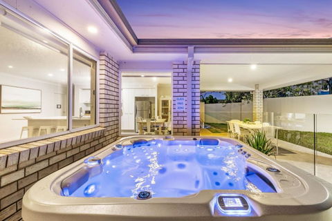 Salty Pause At Bondi House - With Spa And Pet Friendly! - Accommodation NT 1