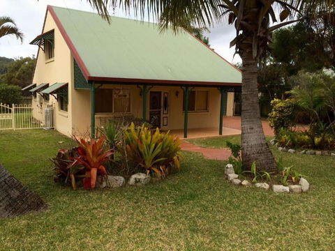 Sand Piper Cottage Rainbow Beach - Accommodation NT 0