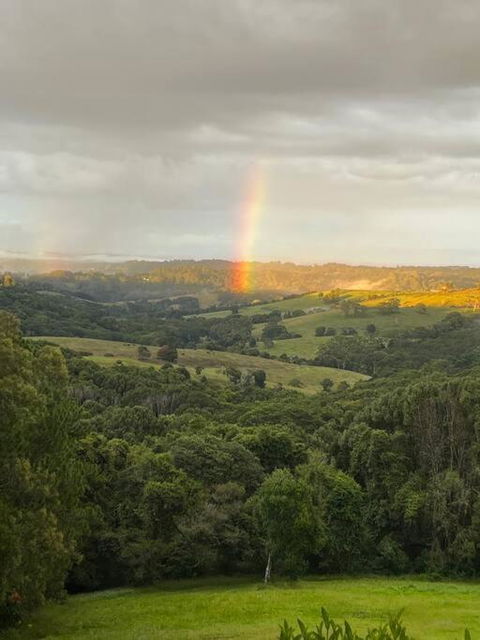 Sanctuary In Luscious Green Hills Of Coorabell - Accommodation NT 2