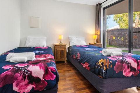 Sandbar Cape View Resort - Accommodation NT 3