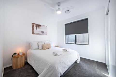 Sandstone - Family Entertainer, Refined Living - NT Tourism 1