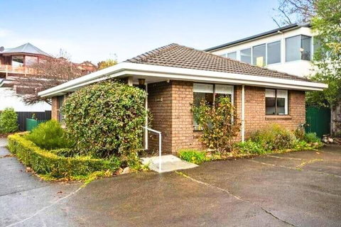 Sandy Bay Cozy Cottage Close To CBD - Accommodation NT 2