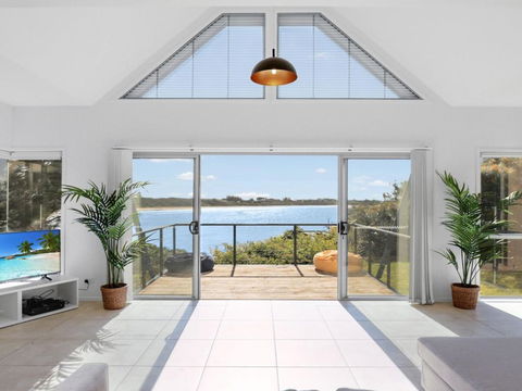 Sandy Cove - Accommodation NT 1