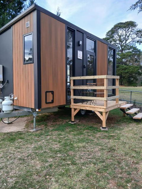 Shiraz Tiny House By Tiny Away - NT Tourism 0