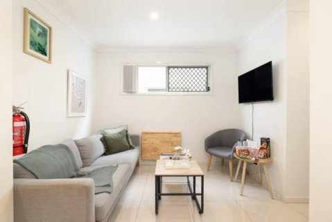 Smart Suites Self Check-in Apartments - S Freney - Accommodation NT 1