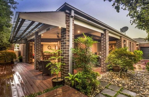 Specious Ex-display 5 BDR House,up To 15 Guests- Williams Landing - NT Tourism 0